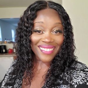 Meet your Posher, Keisha